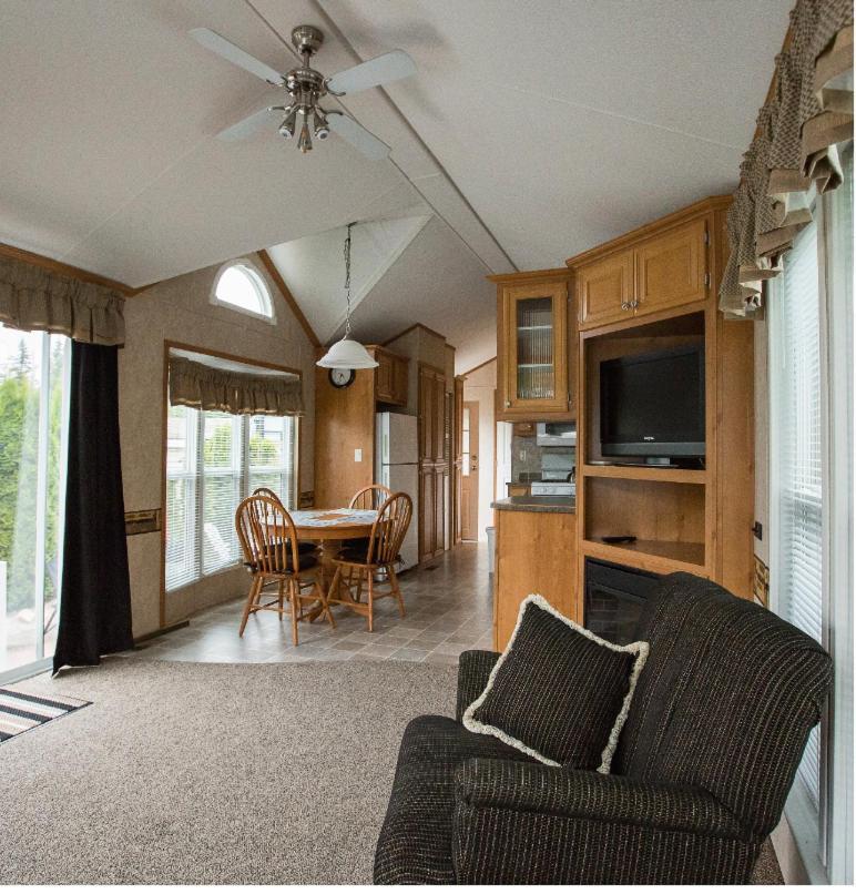 Blind Bay Resort Extérieur photo